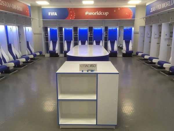 Hình ảnh phòng thay đồ của đội Nhật tại World Cup khiến dân mạng ngỡ ngàng - 3