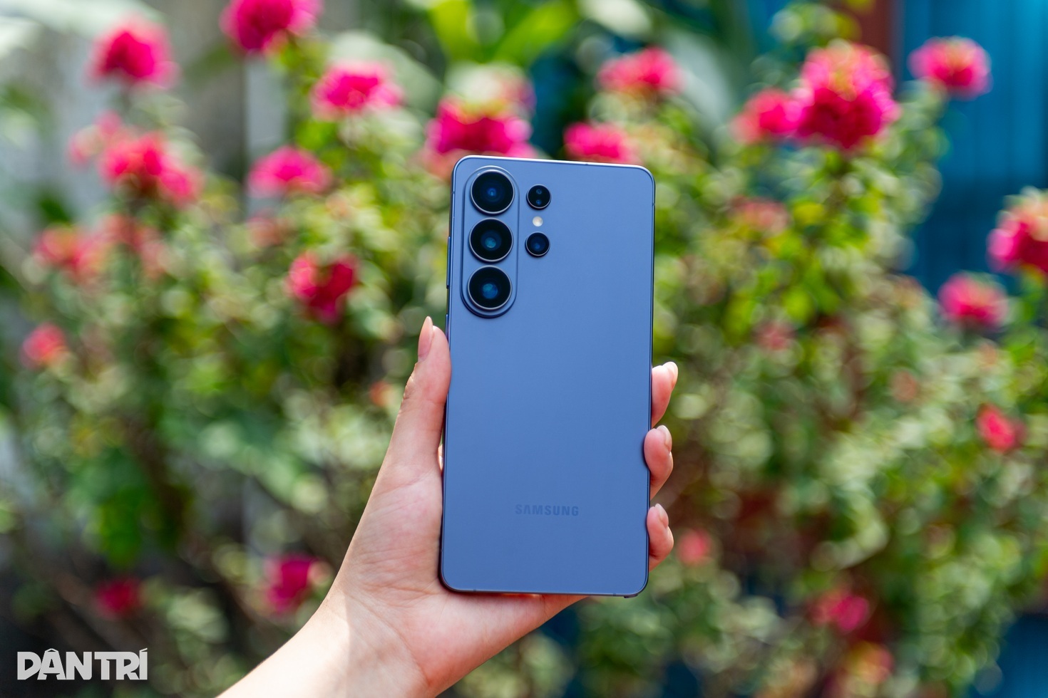 Điện thoại RAM 8GB dần bị bỏ lại trong cuộc đua AI