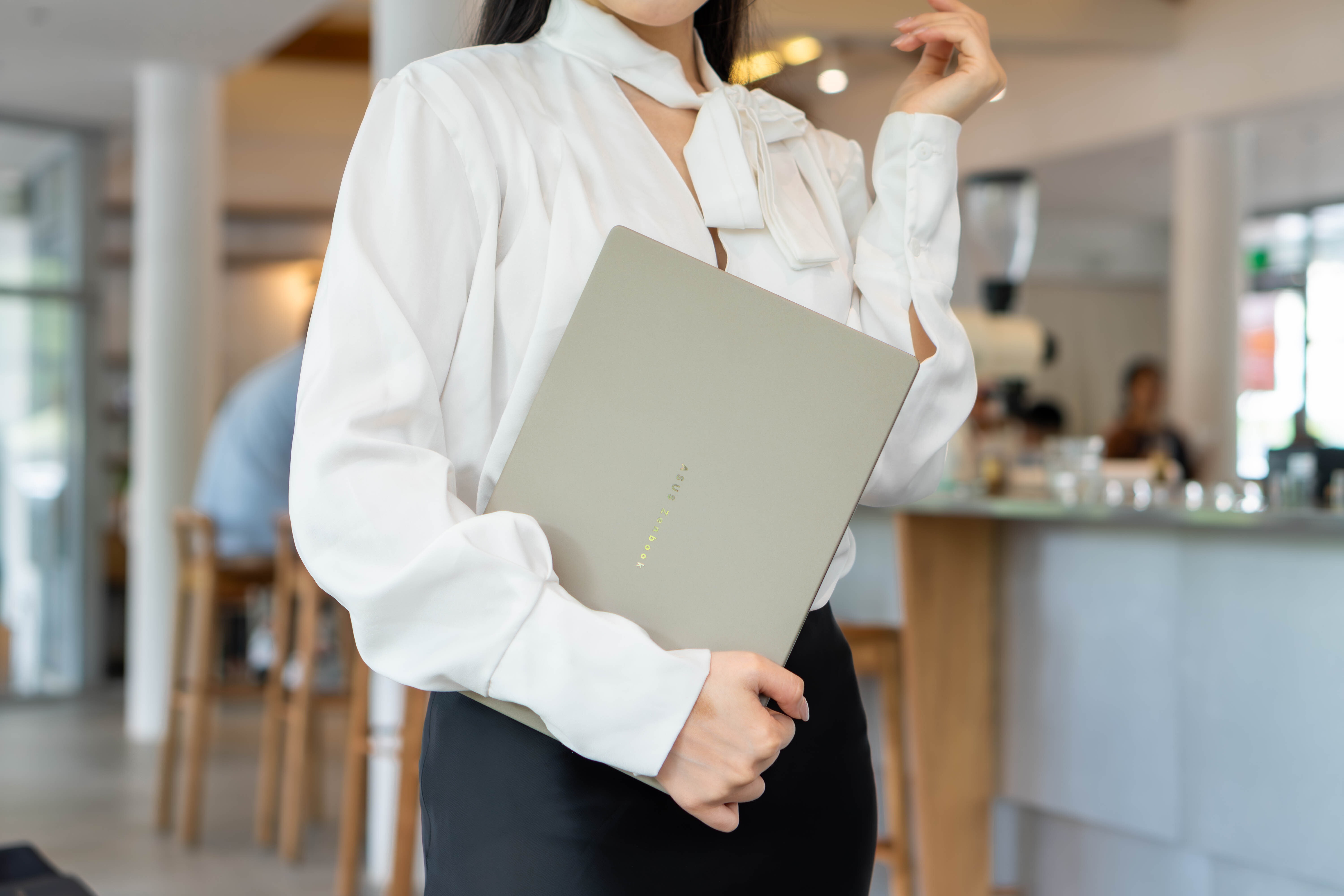 ASUS Zenbook A14: Laptop mỏng nhẹ cho kỷ nguyên AI - 3
