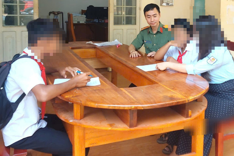 Lừa đảo, bắt nạt, nội dung phản cảm và vô vàn cạm bẫy rình rập trẻ em - 5