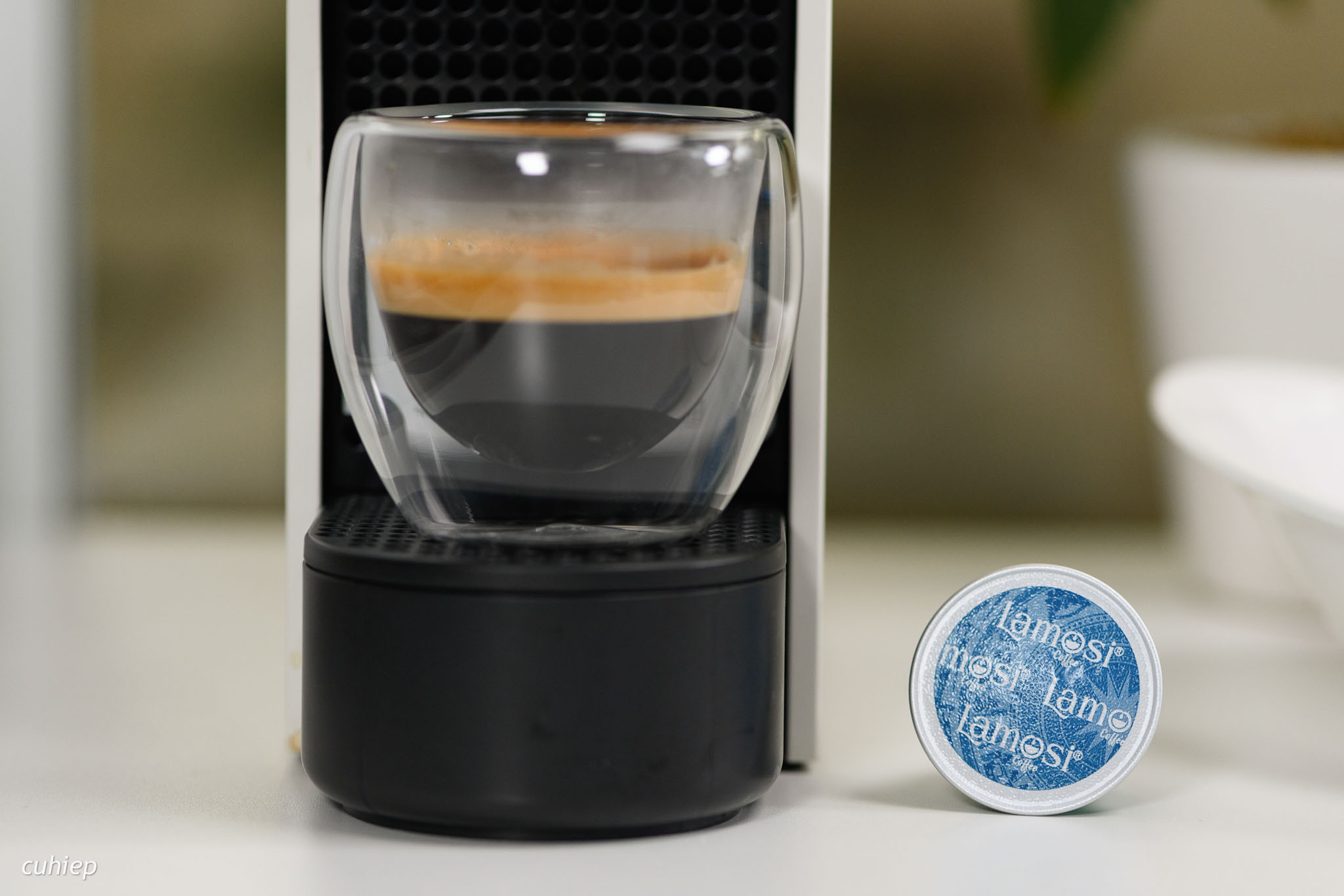 Trên tay cà phê viên nén Lamosi: nespresso coffee