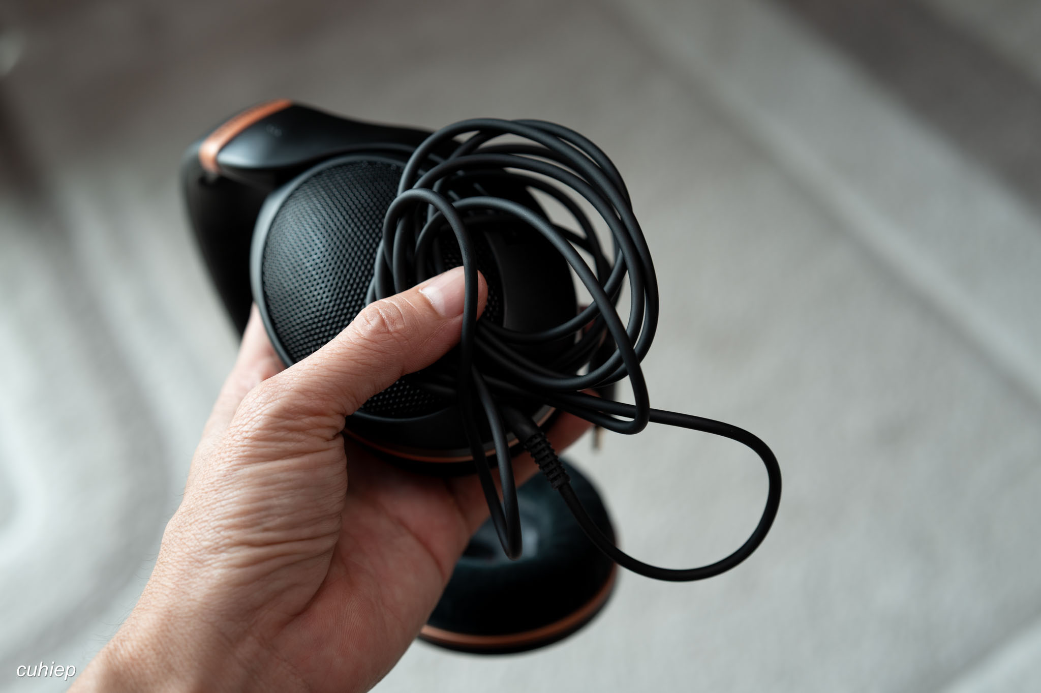 Sennheiser-HD505-HD550-Tinhte-cuhiep-03.jpg