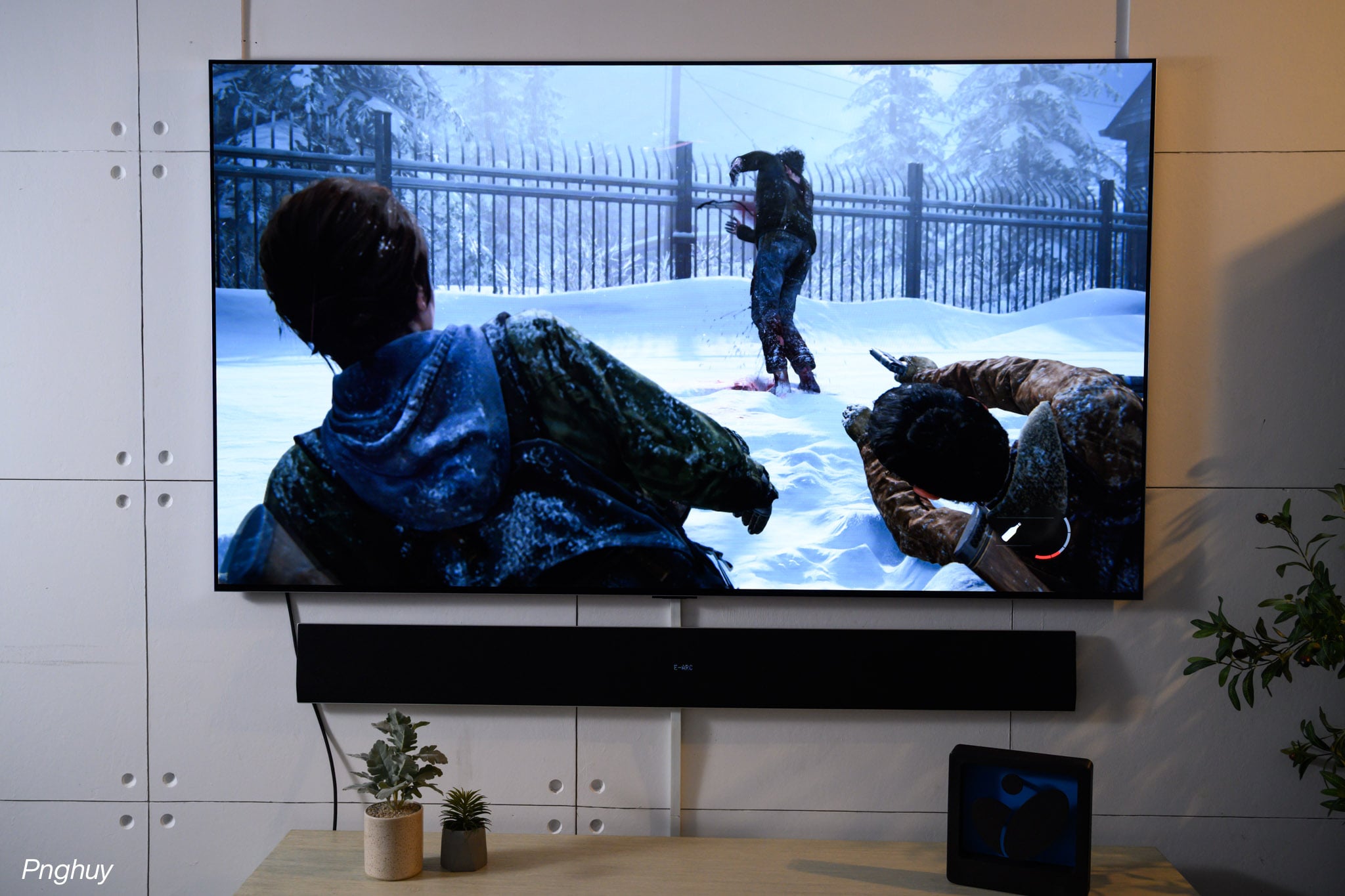 tinhte-huy-tren-tay-tv-LG-OLED-AI-evo-G5-50.jpg