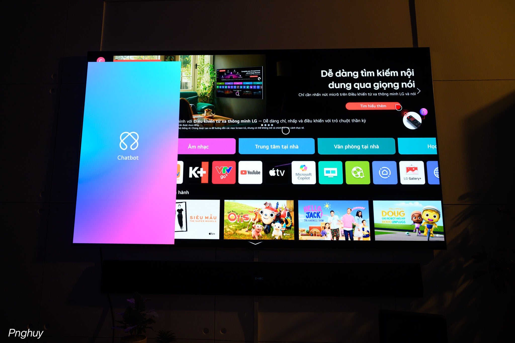 tinhte-huy-tren-tay-tv-LG-OLED-AI-evo-G5-34.jpg