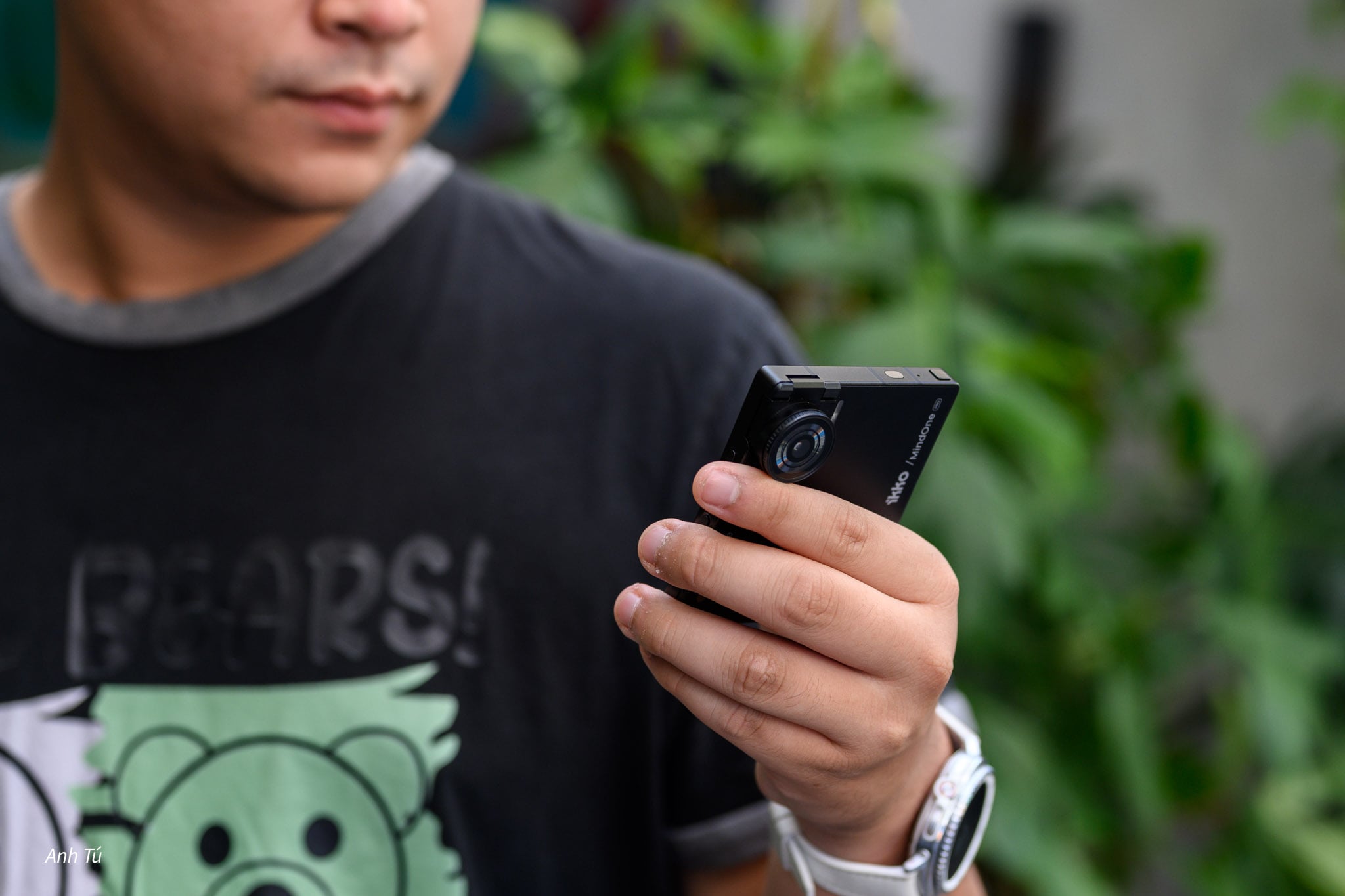 Trải nghiệm Ikko MindOne Pro: Đây không phải là một chiếc điện thoại bình thường