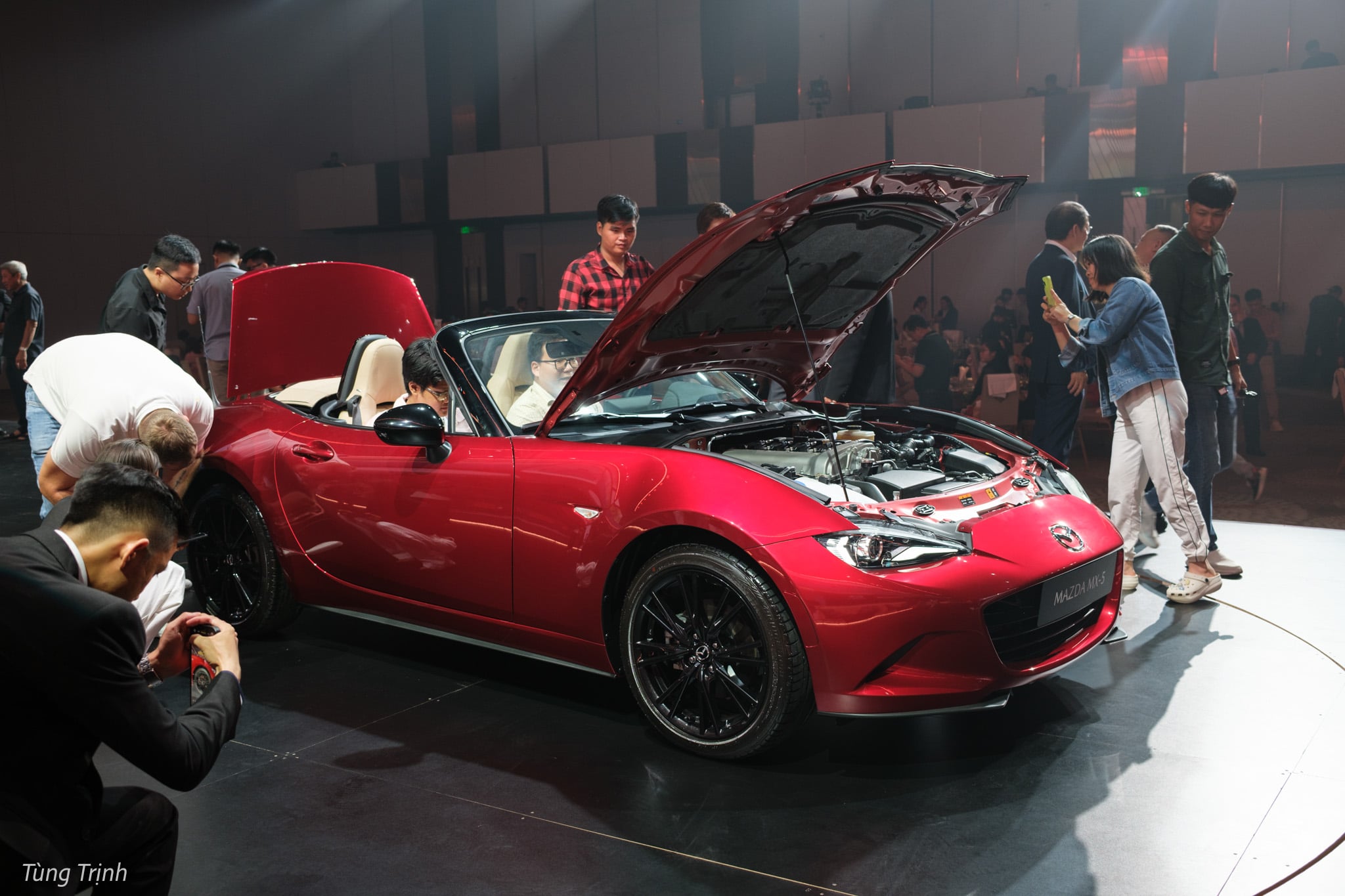 mazda-mx-5-ra-mat-thi-truong-viet-nam-3.jpg