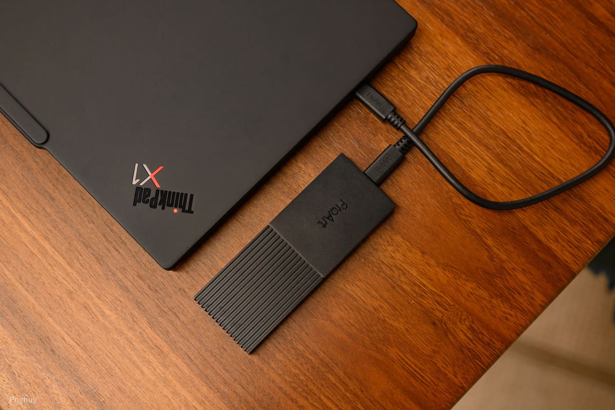 ASUS-ProArt-PA40SU-pnghuy-6.jpg