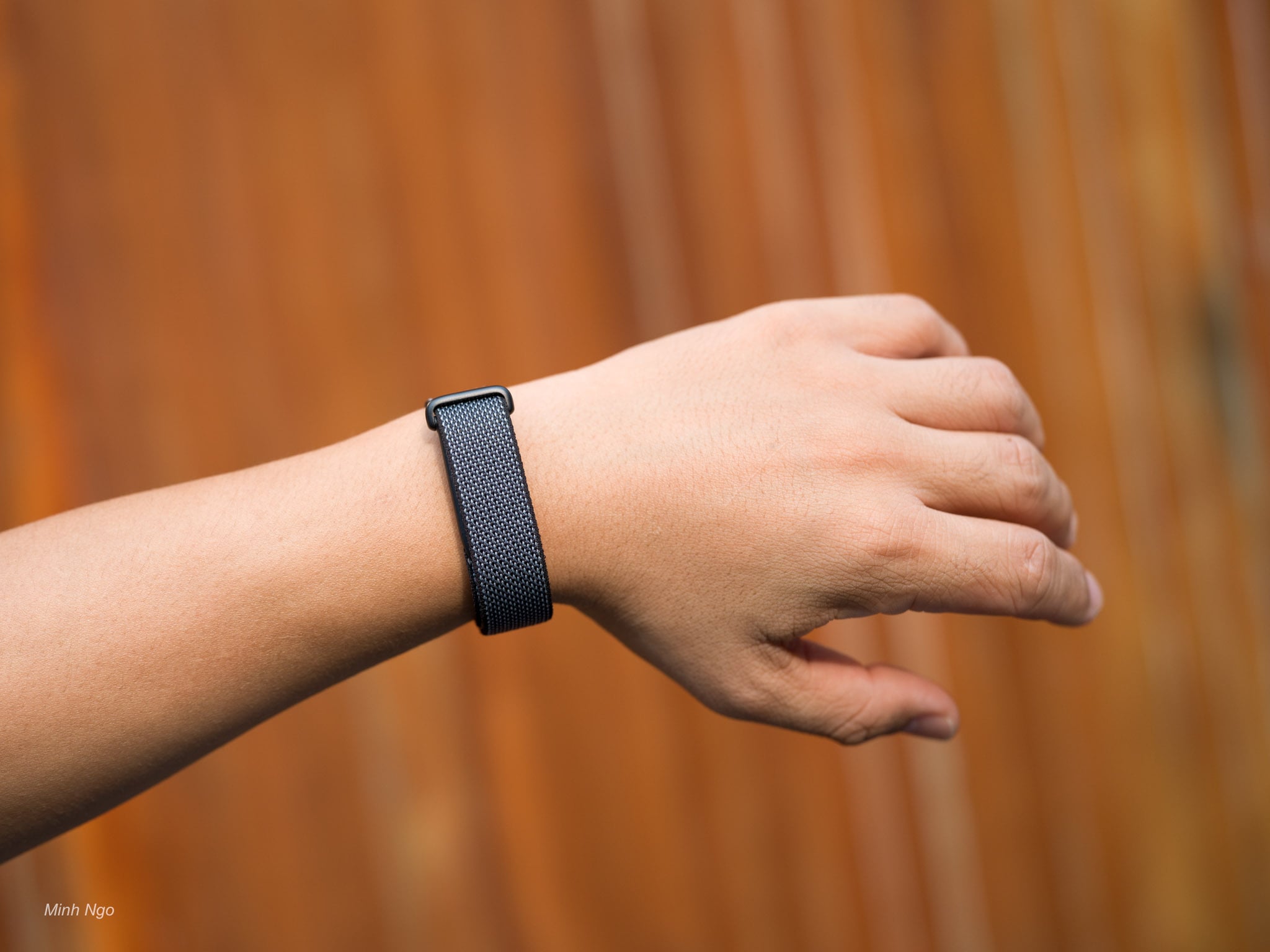 Google FitBit Air sau 2 tuần sử dụng: vòng đeo screenless gọn nhẹ trên cổ tay anh em