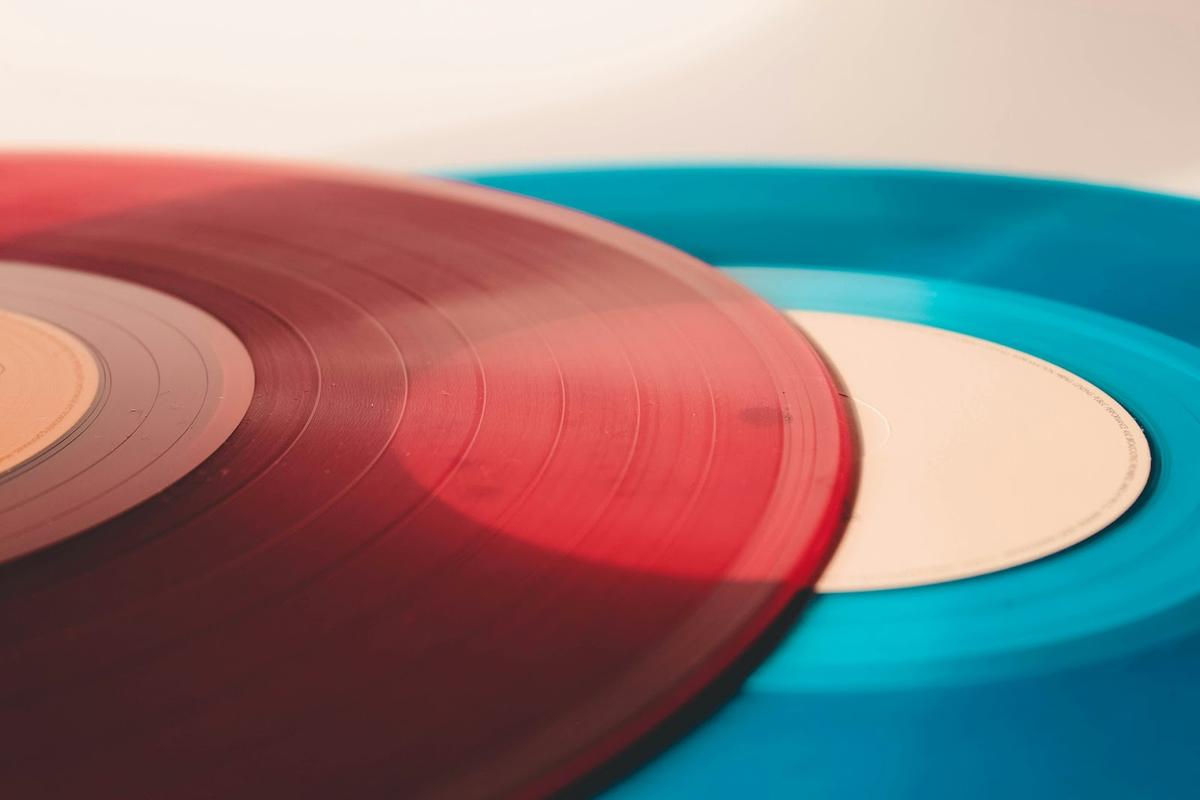 Vinyl (3).jpg