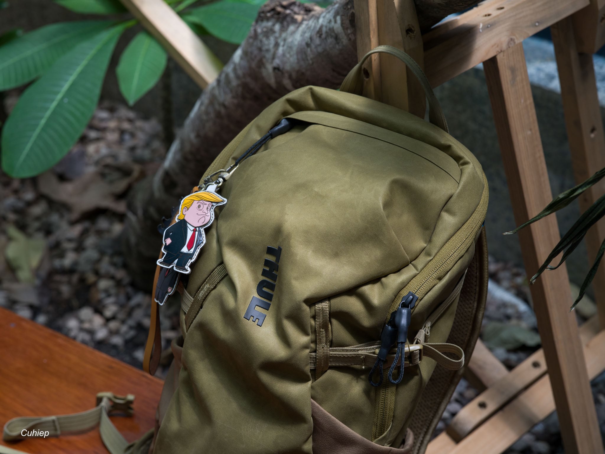 Thule-alltrail-X-15L-tinhte-cuhiep-3.jpg