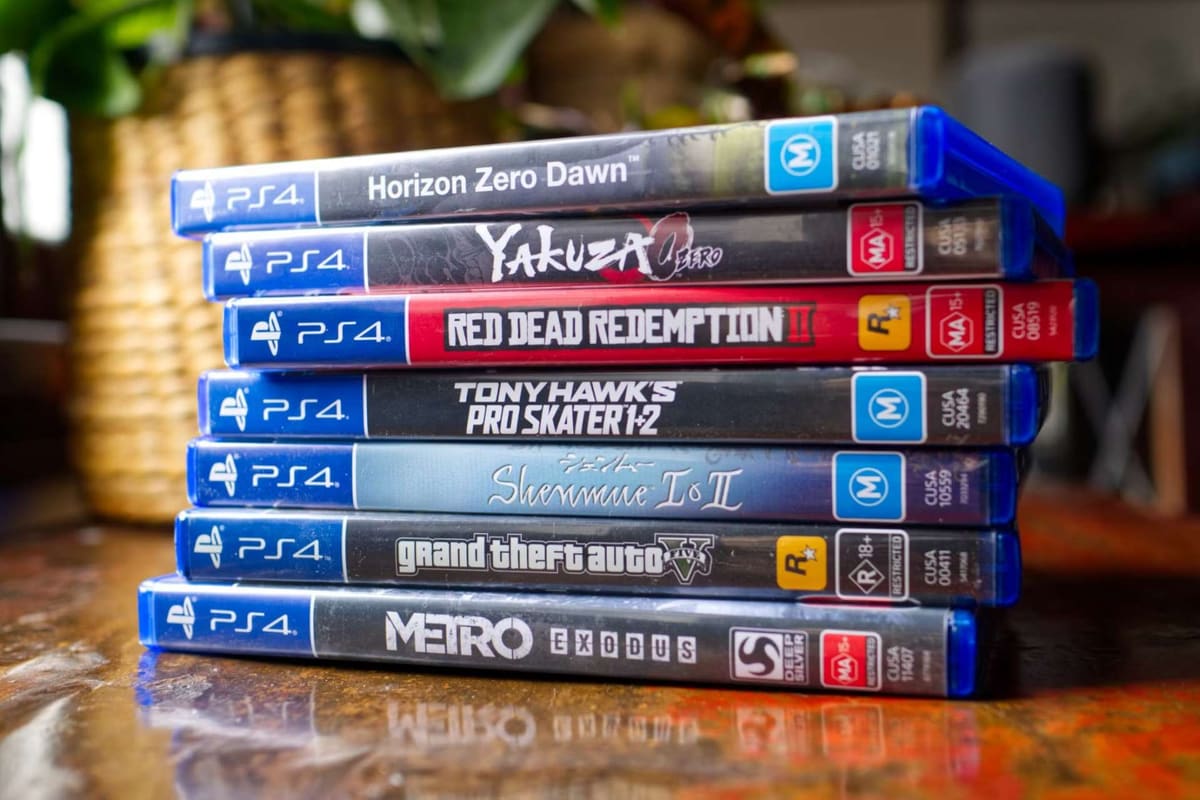Sony gây bão khi ngừng bán đĩa PS, đóng cửa PS Store của PS3 và Vita, xóa hơn 500 phim