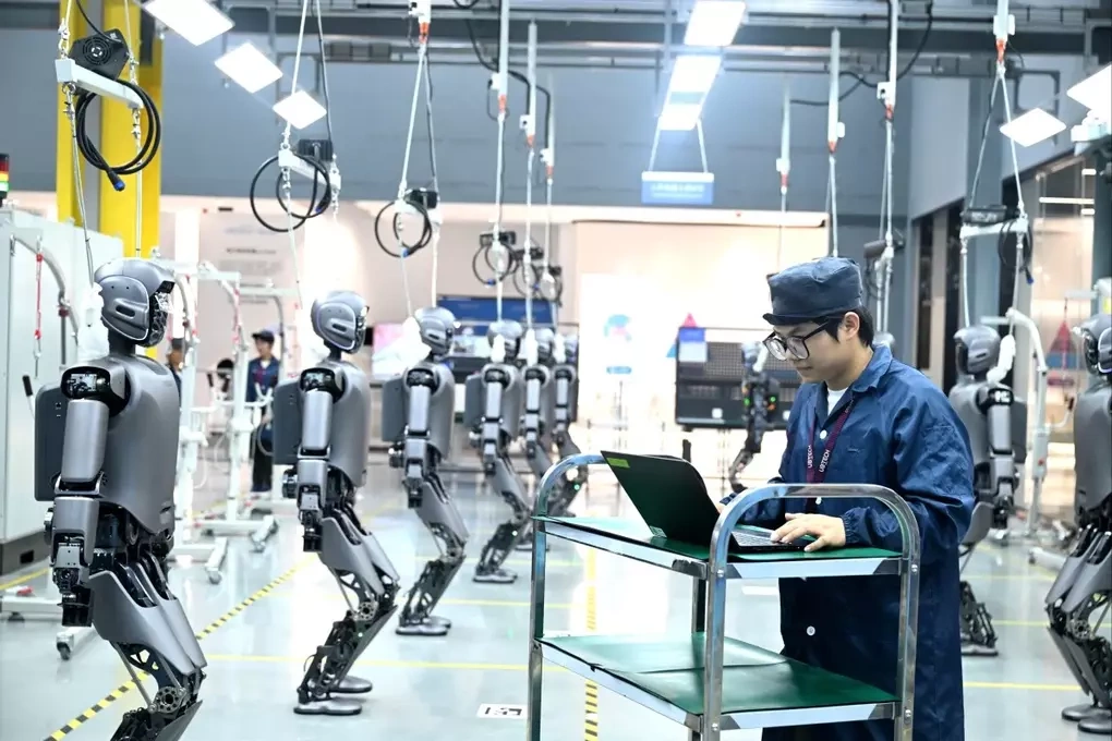 Nhân viên công nghệ Trung Quốc bất an vì AI