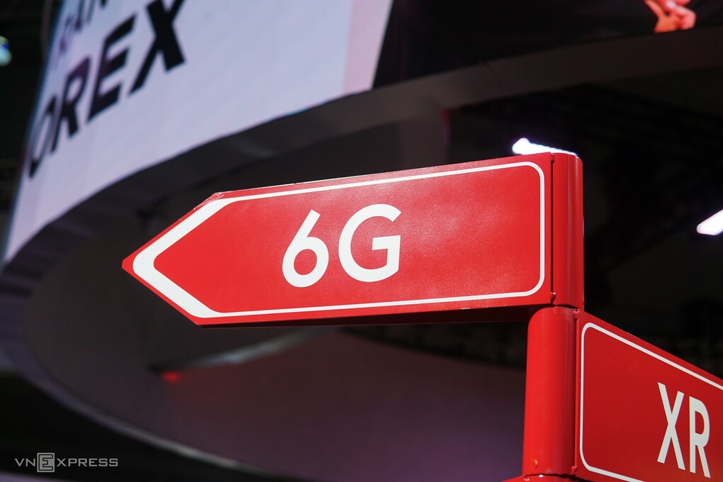 Biển hiệu chỉ dẫn tới khu trải nghiệm mạng 6G tại sự kiện MWC 2023. Ảnh: Lưu Quý